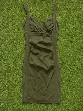 Le Château Olive Green Ruched Bodycon Midi Dress Medium